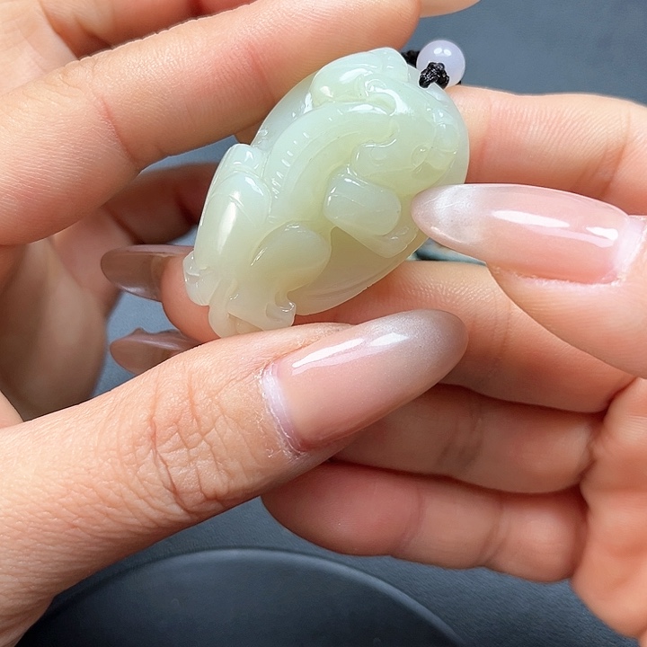 【闪购商品】颈饰未镶嵌和田玉