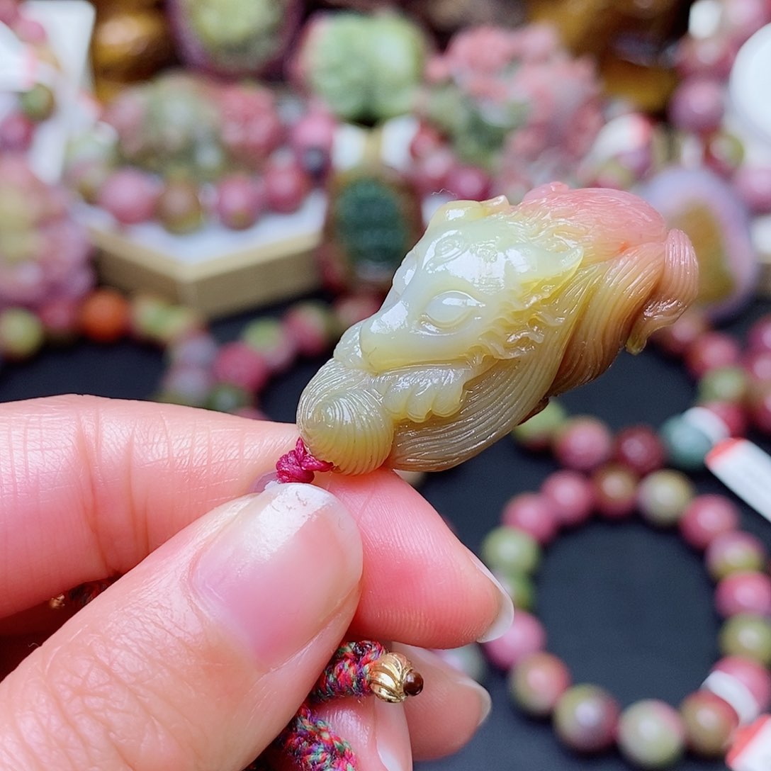 玛瑙/玉髓珠宝奇石未镶嵌盐源玛瑙定制