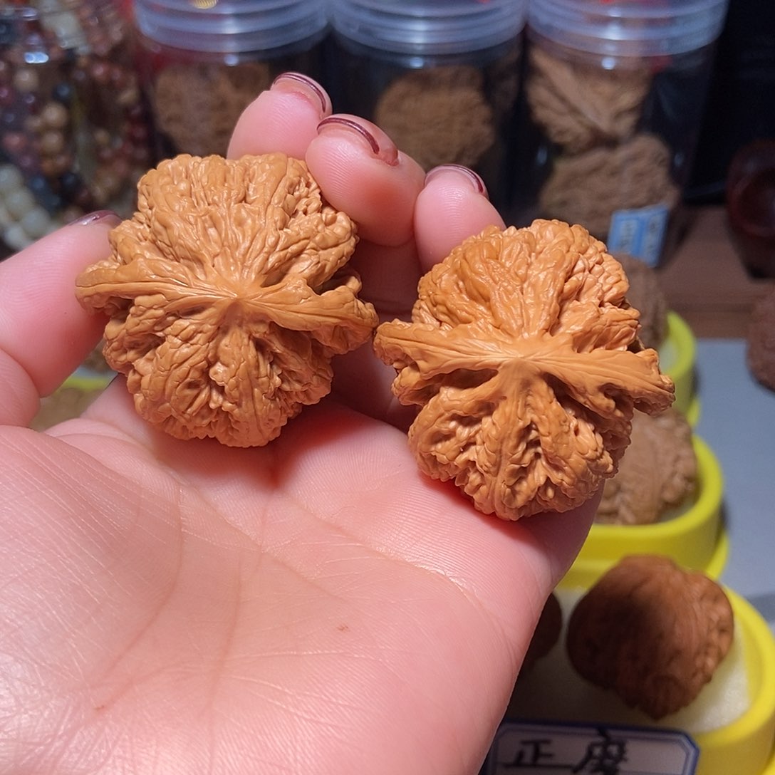 文玩核桃吊坠福利粗筋