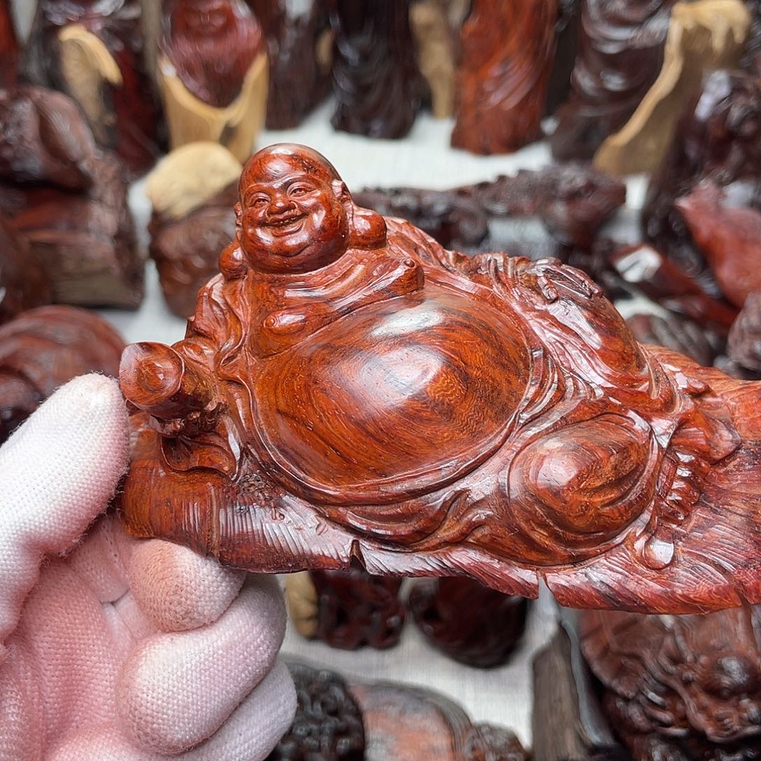 俺***哥檀香紫檀（小叶紫檀）