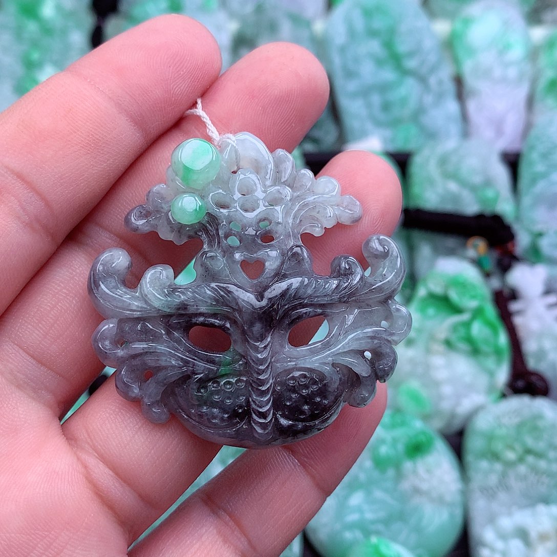 翡翠吊坠(不含链)未镶嵌