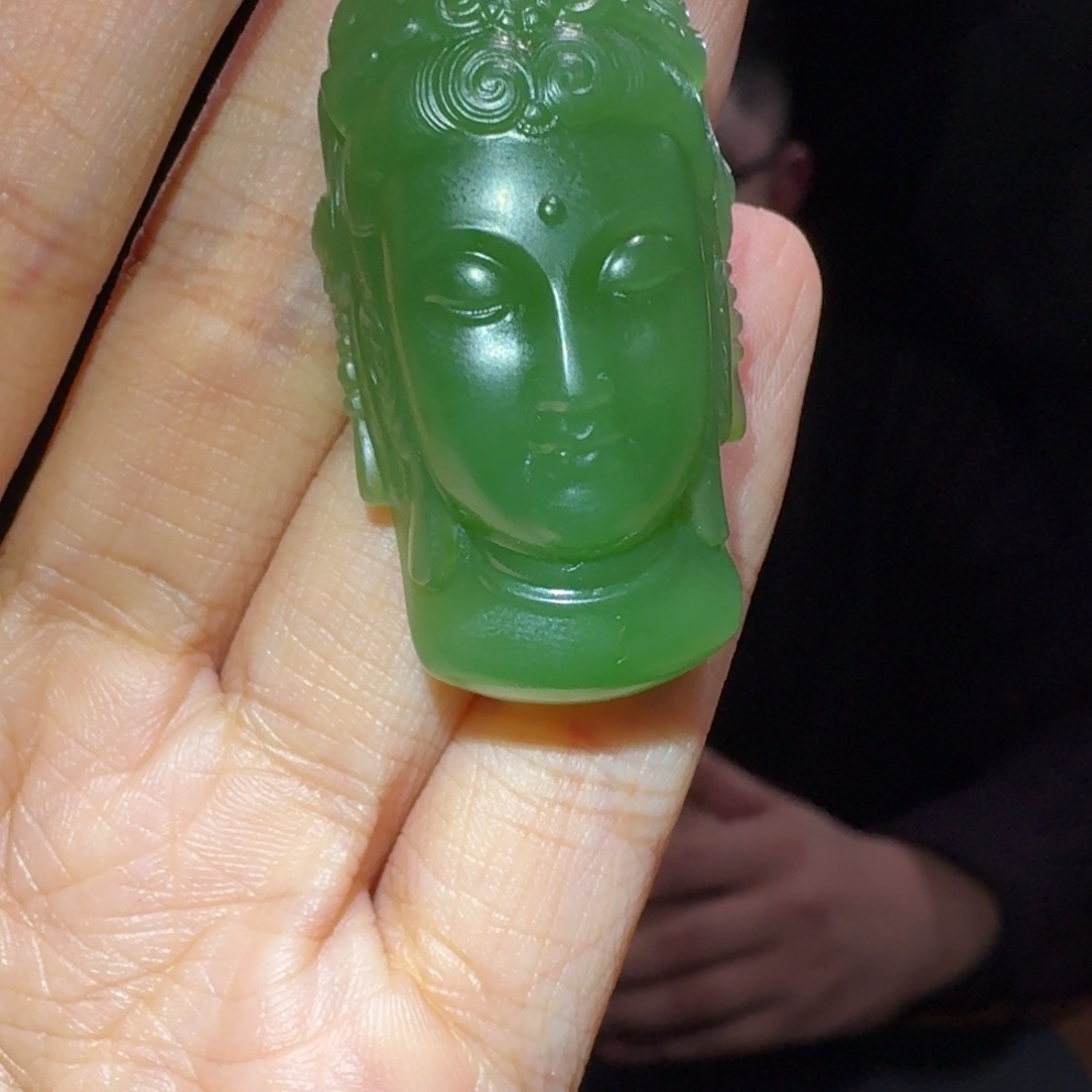 和田玉吊坠未镶嵌