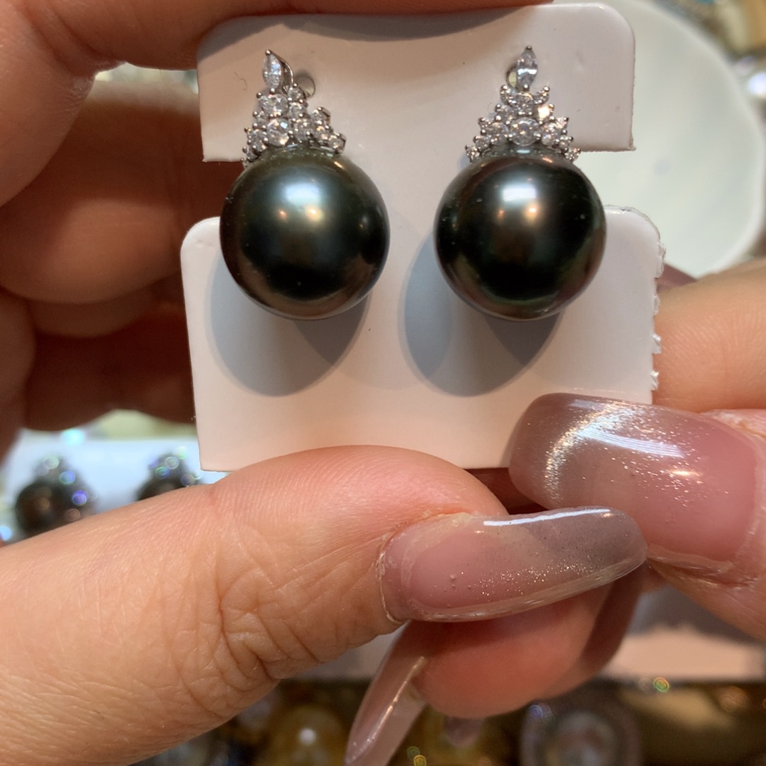 海水珍珠耳饰18K金镶嵌