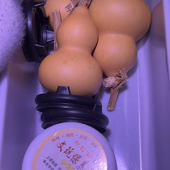 文玩核桃吊坠葫芦