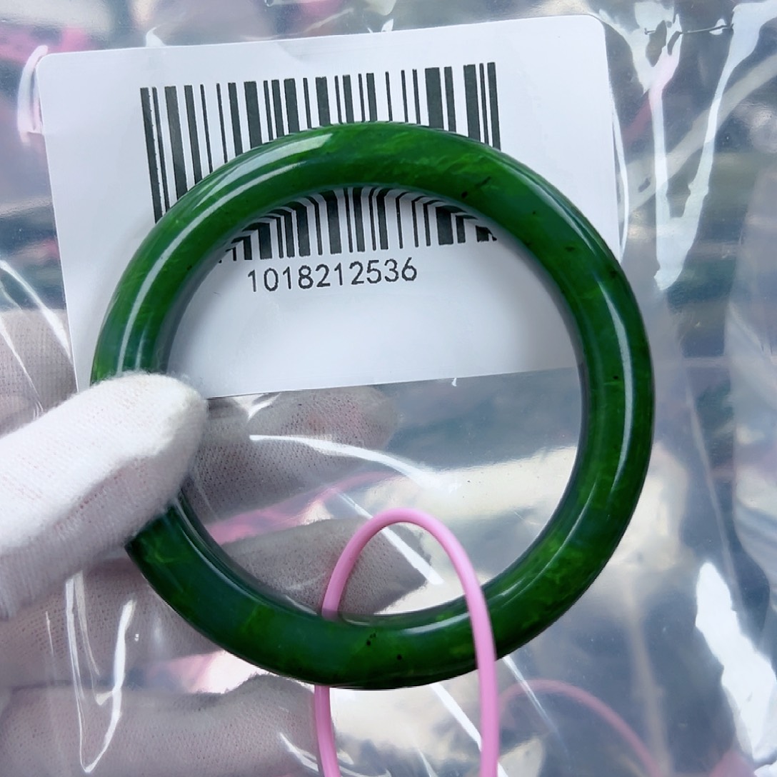 和田玉（碧玉）手镯未镶嵌58