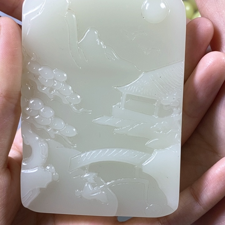 和田玉颈饰未镶嵌