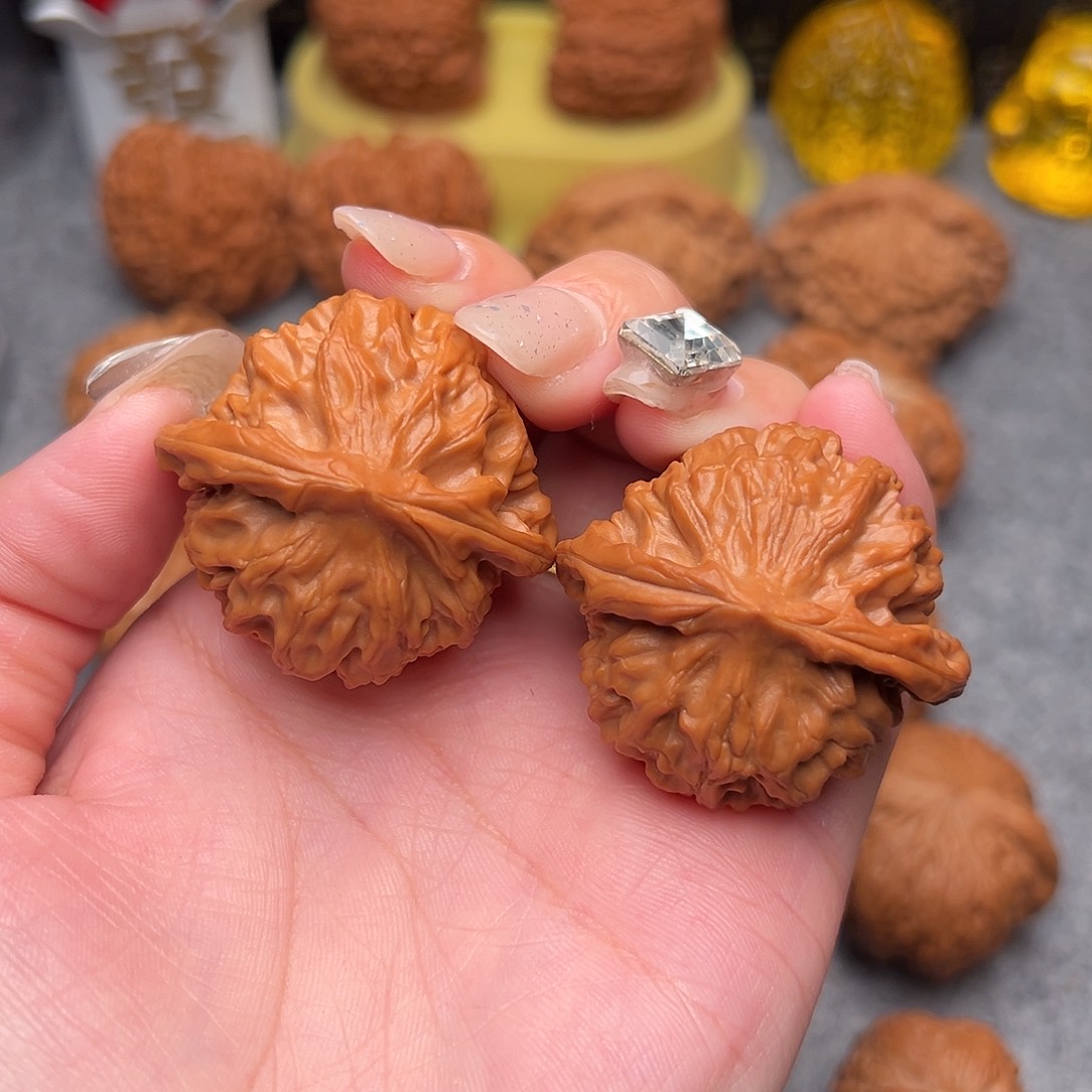 把件文玩核桃毕业精品精配龙鳞39全品油蜡皮