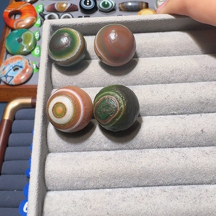 听***雨玛瑙/玉髓未镶嵌珠宝半成品