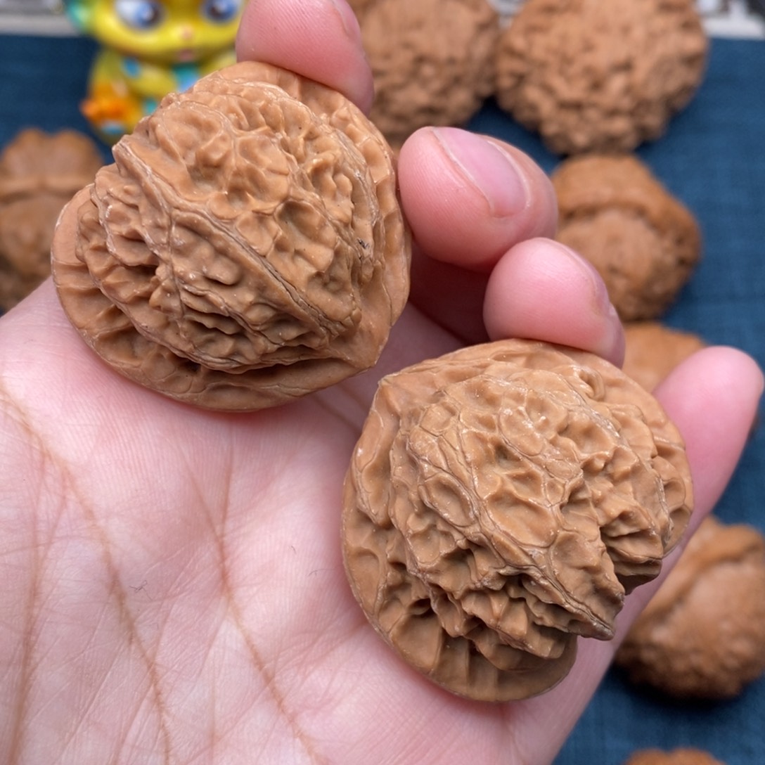 文玩核桃把件38精品桃心宫灯全品