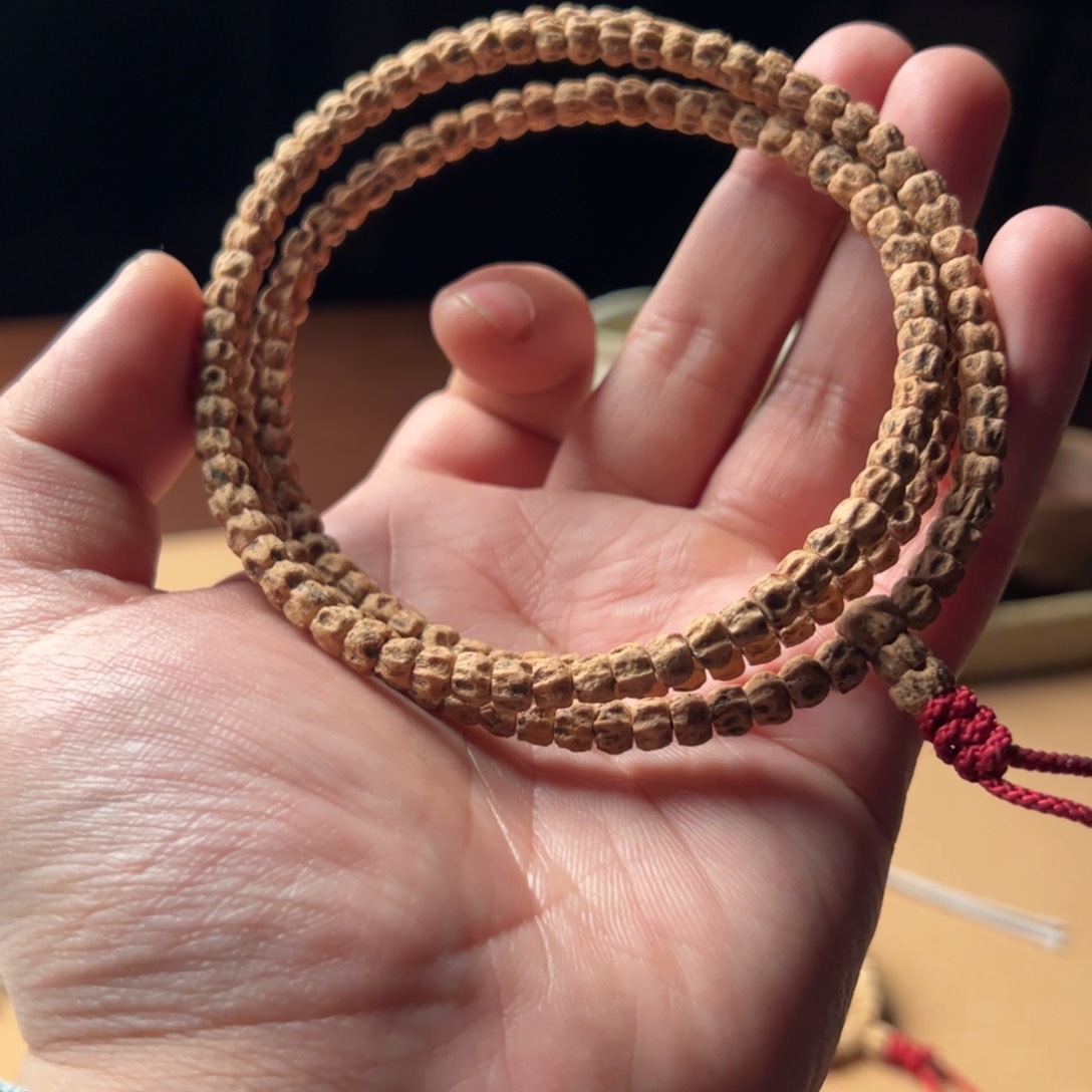 柏香籽/百香籽手串雁*也SJ211