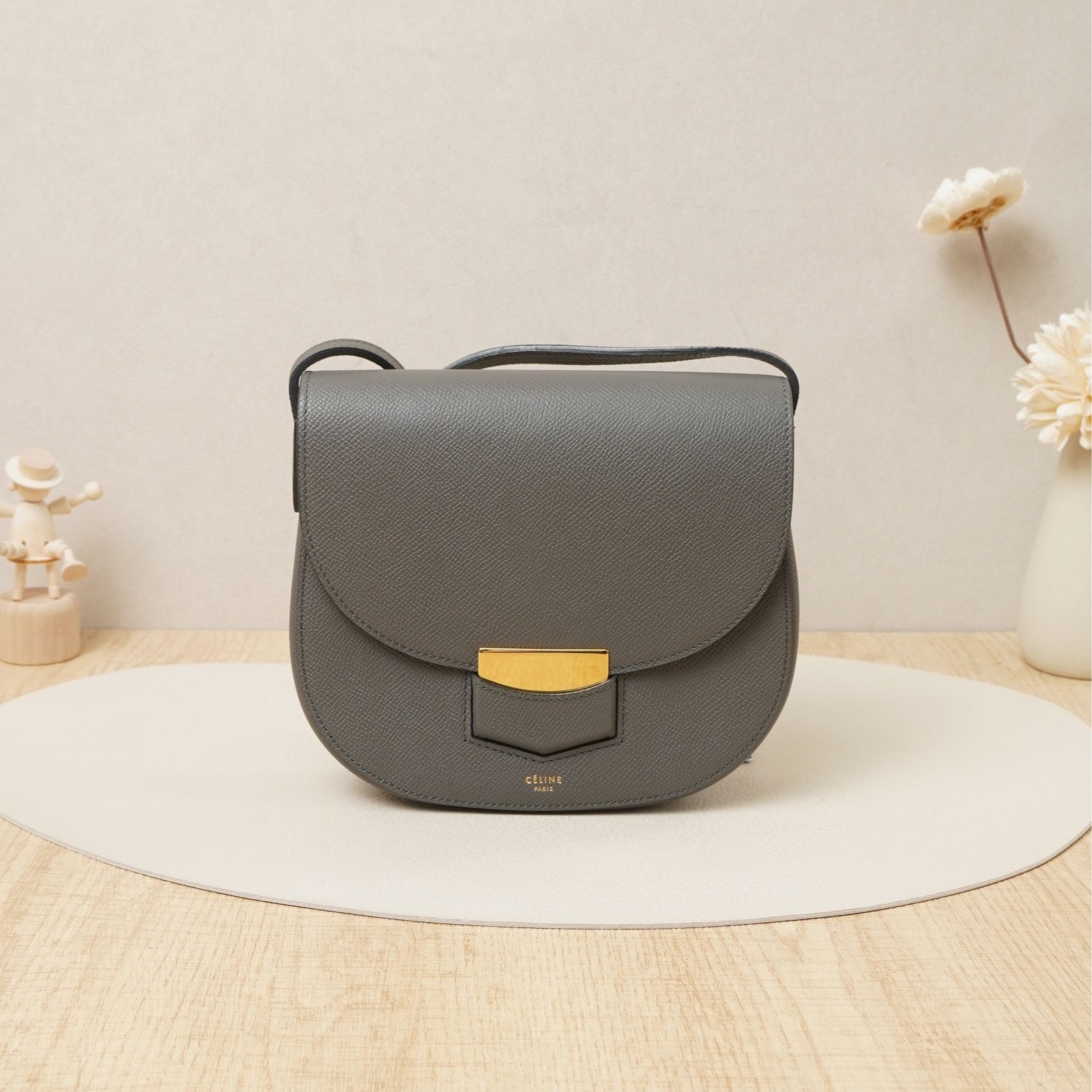 95新 Celine/思琳 赛琳Trotteur马鞍包小号灰色牛皮/DS043018