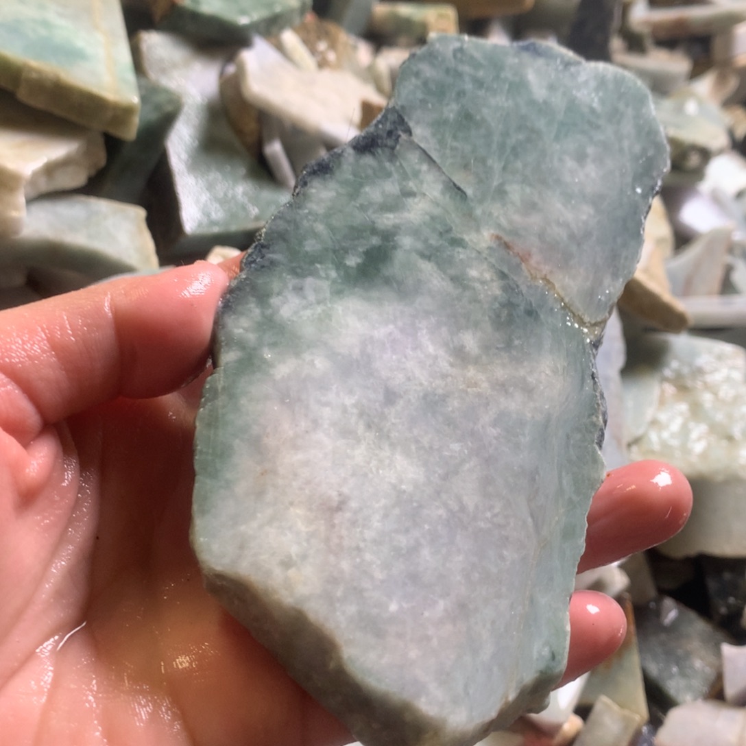 翡翠颈饰未镶嵌缅甸翡翠