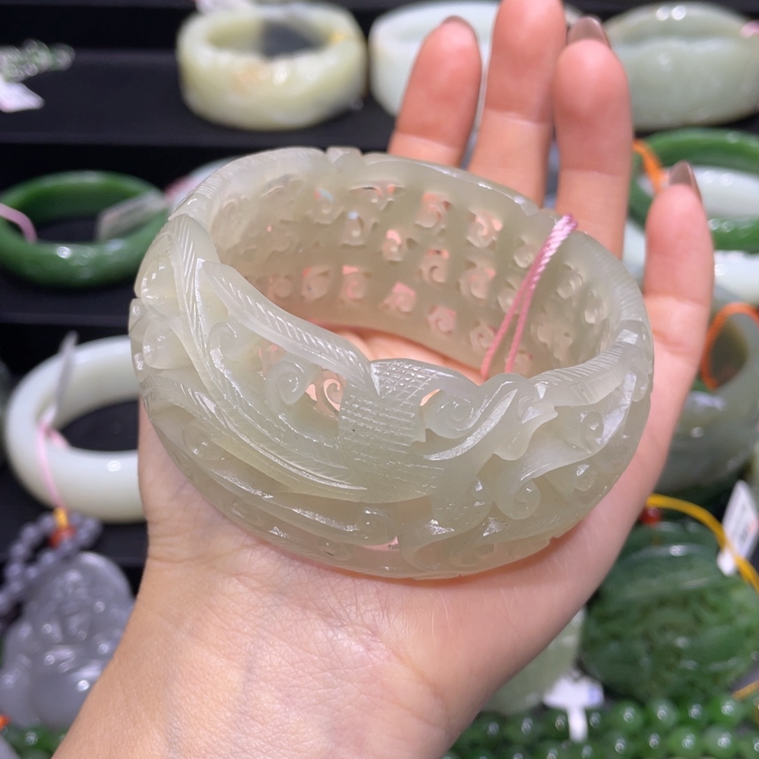 和田玉未镶嵌手镯62圈口 编号85