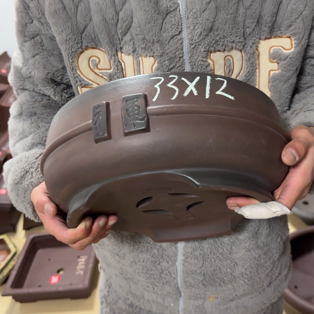 紫砂花盆呜呜呜呜