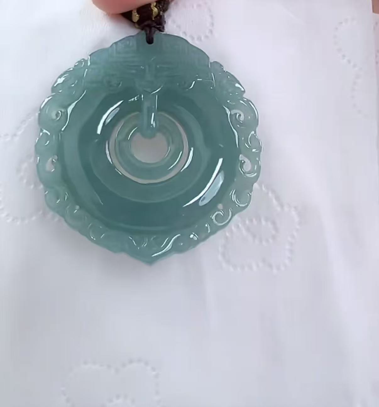 天然翡翠A货仿古扣（多样性发货只发一个）宽36-38高39-41厚5-8送绳