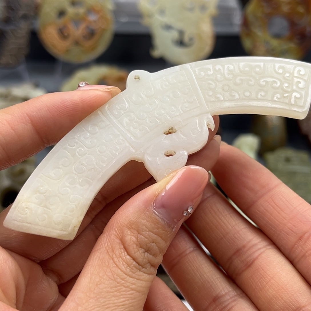 和田玉未镶嵌颈饰鉴古藏珍鉴古藏珍