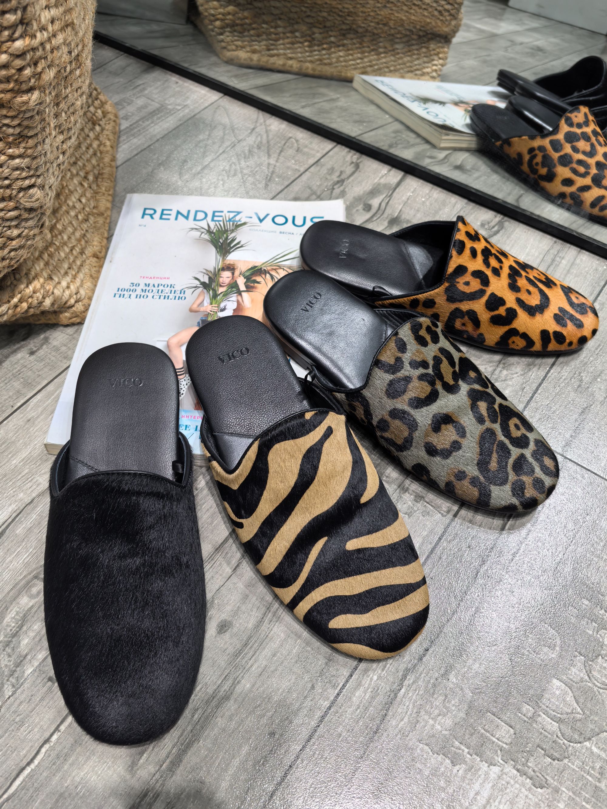 惟蔻/平跟/牛皮/豹纹懒人半拖平底外穿一脚蹬拖鞋休闲穆勒鞋