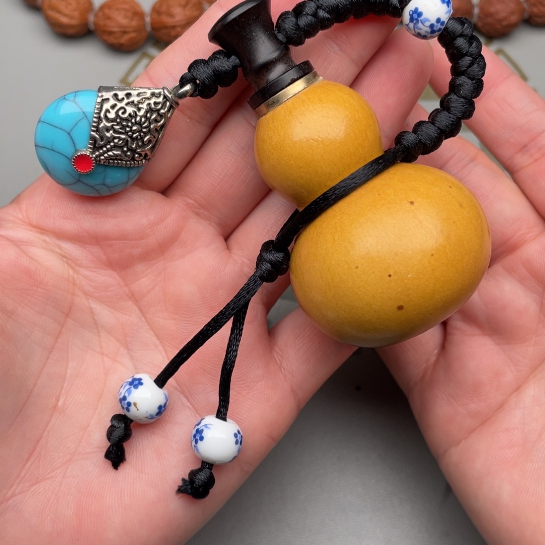 文玩核桃把件葫芦