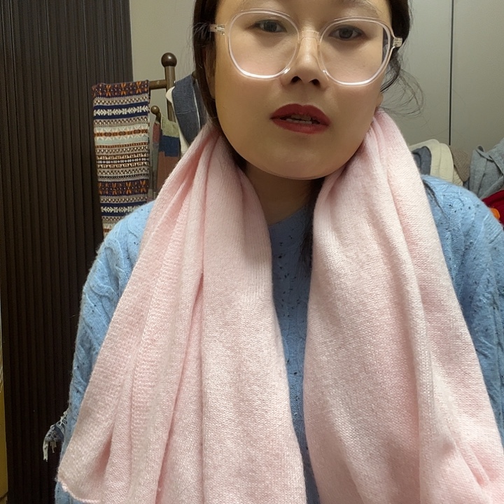 山羊绒粉围巾8888888888