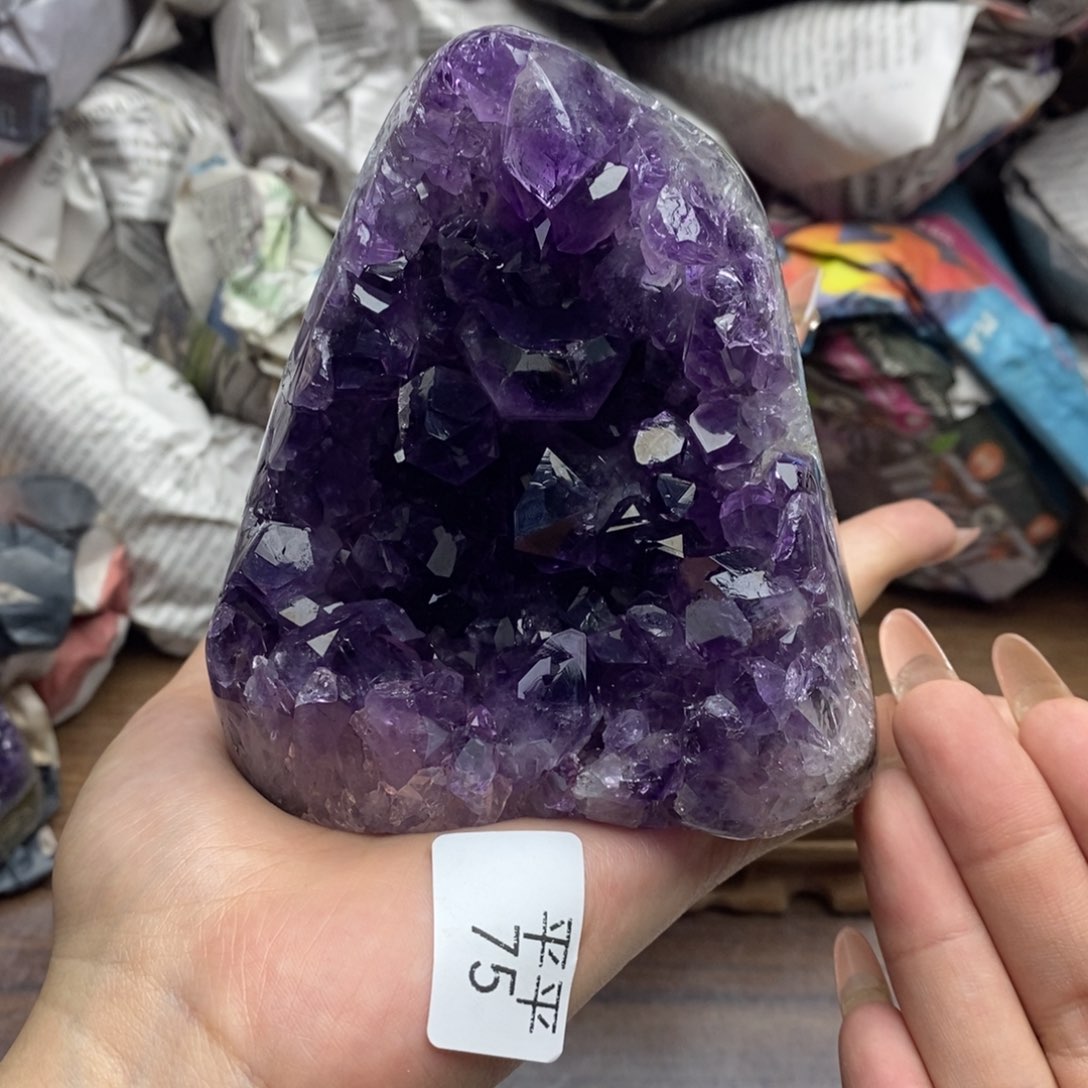 未镶嵌紫晶大型摆件（非配饰）