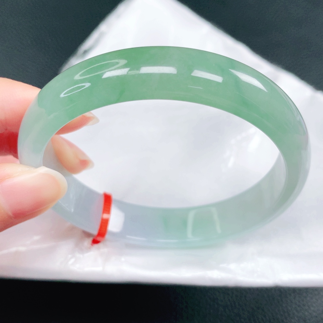 翡翠未镶嵌手镯59圈