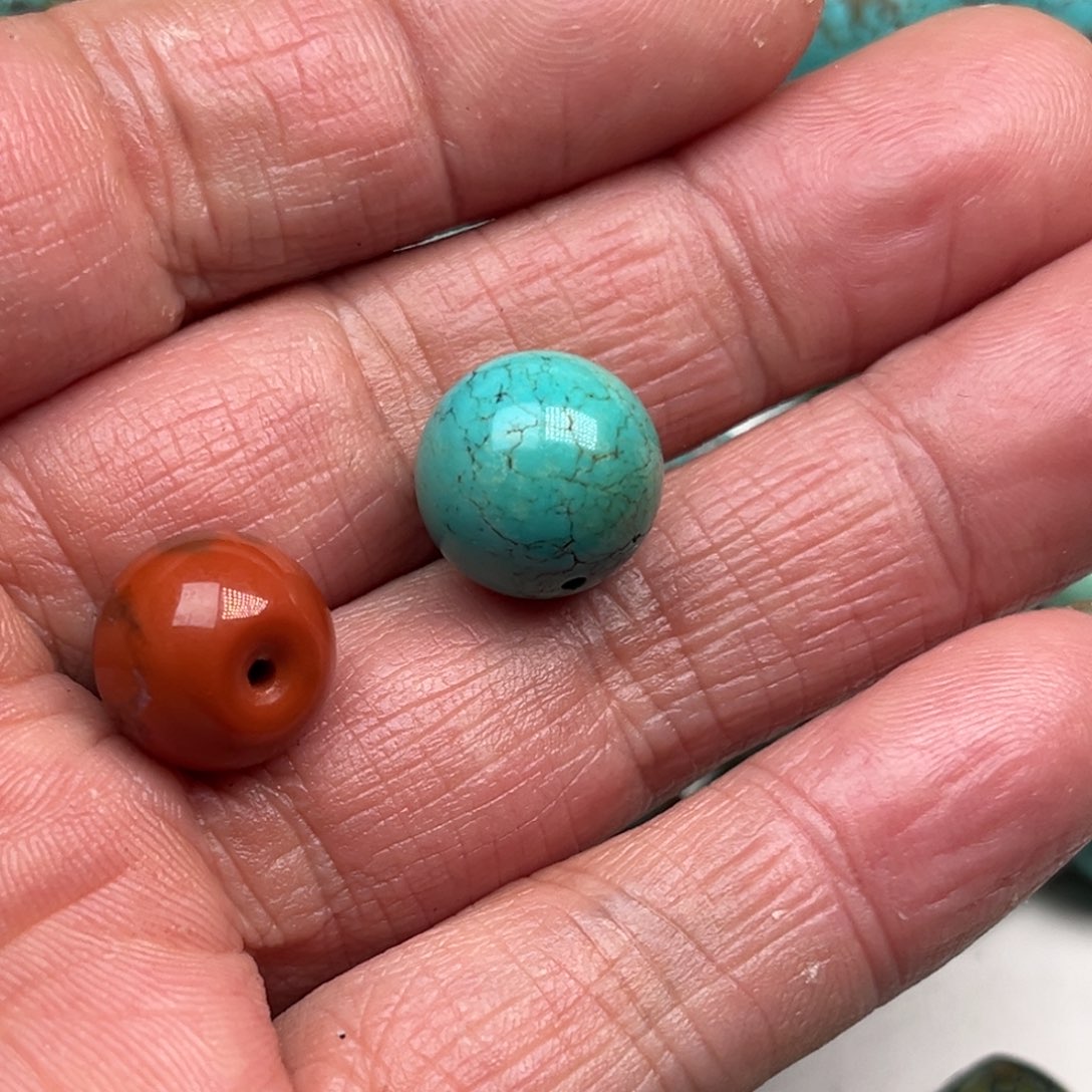 昵***置玛瑙/玉髓未镶嵌颈饰13mm