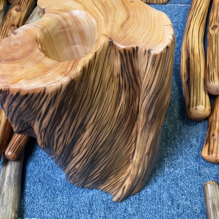 泰***岳大叶紫檀（黑酸枝木类）太行崖柏笔筒