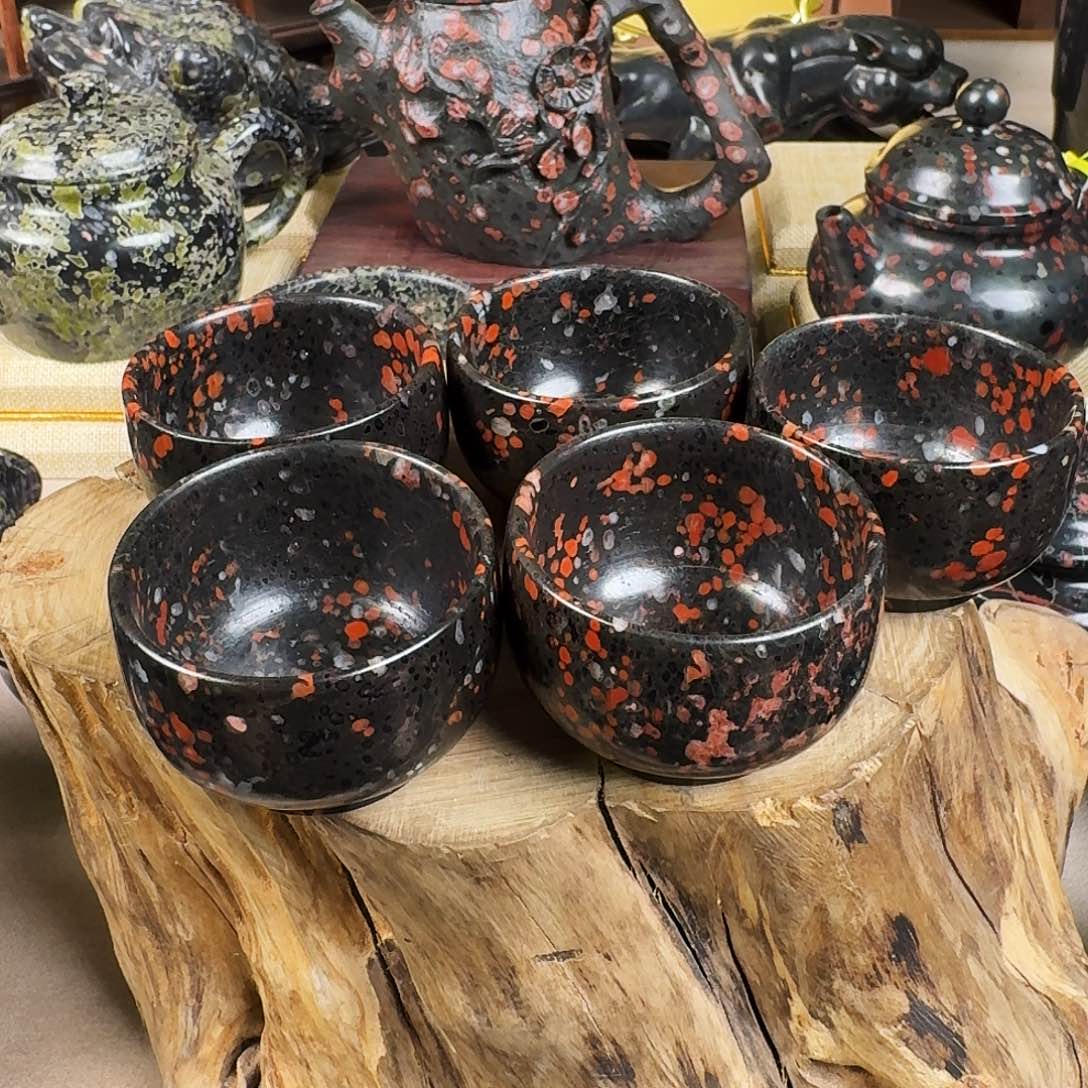梅花玉精品茶周边