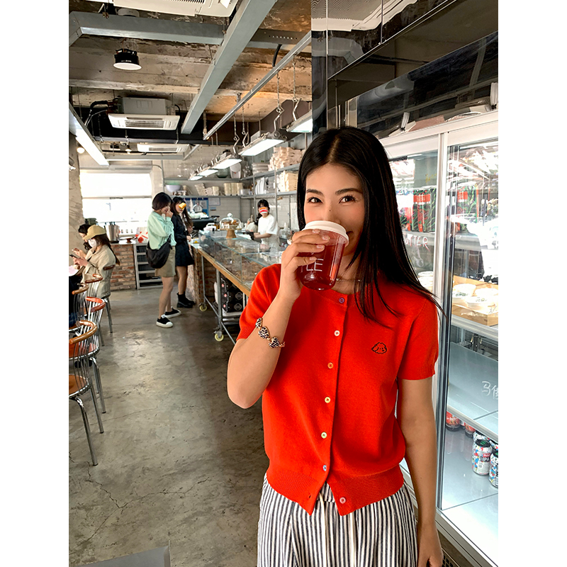 今屿花花橘色短袖开衫毛衣女2025年新款设计感小众刺绣针织衫上衣