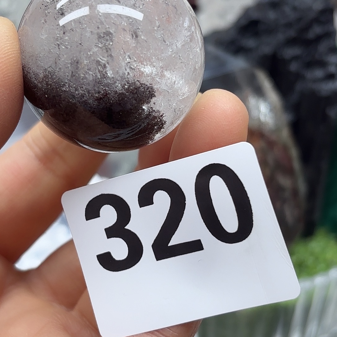 未镶嵌水晶大型摆件（非配饰）