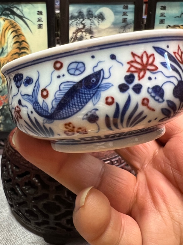 景德镇青花釉里红手工手绘 鱼缲如式杯