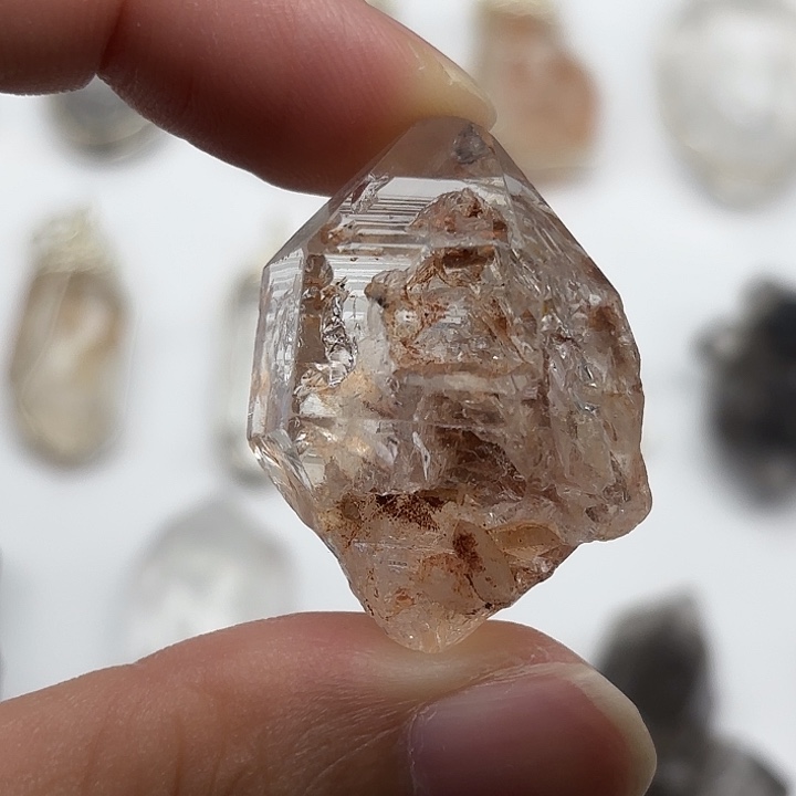 颈饰合金水晶巴基斯坦红泥闪灵钻33mm