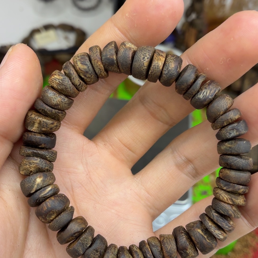 K***J沉香碎屑沉香13克沉水树丁