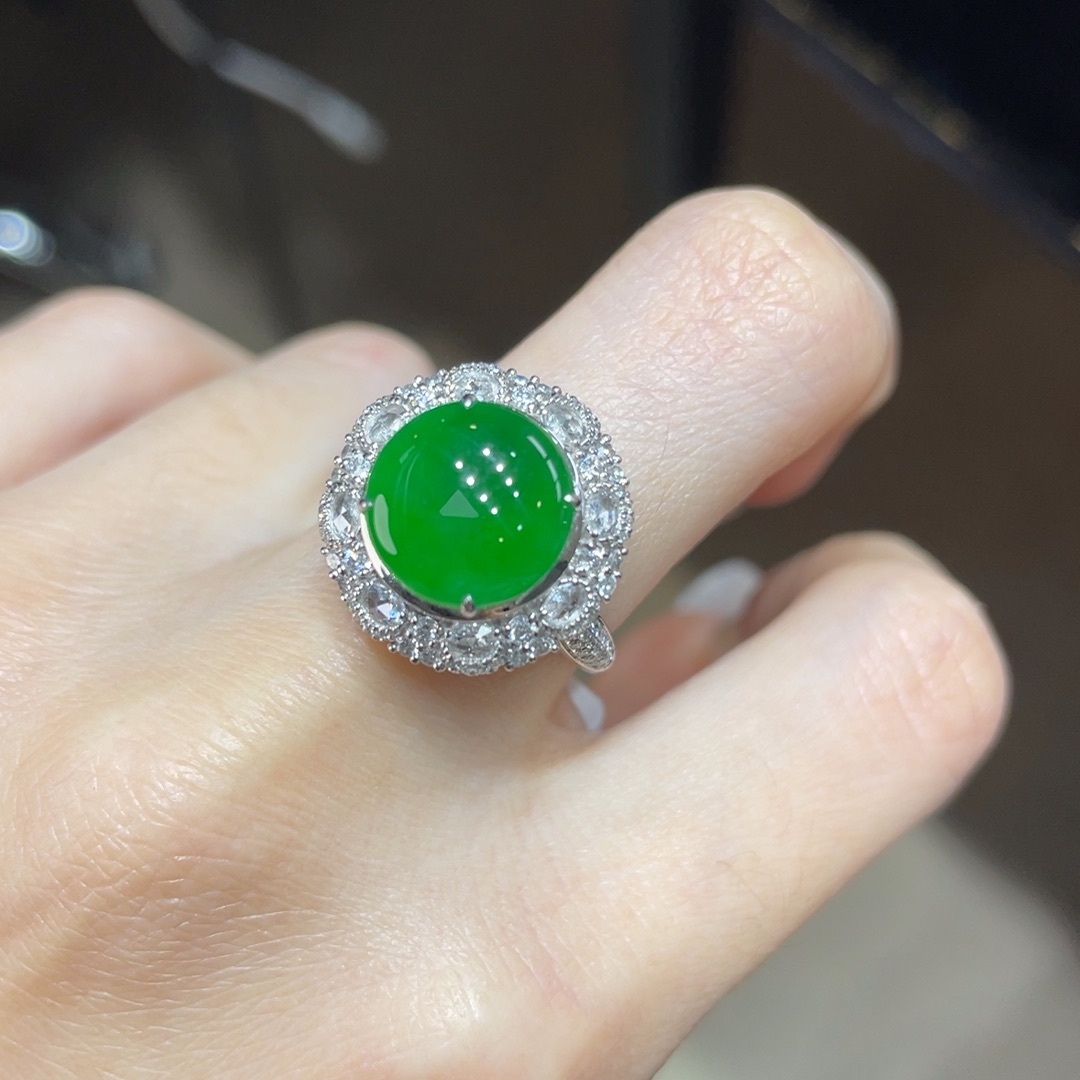 翡翠颈饰18K金镶嵌天然缅甸翡翠a货