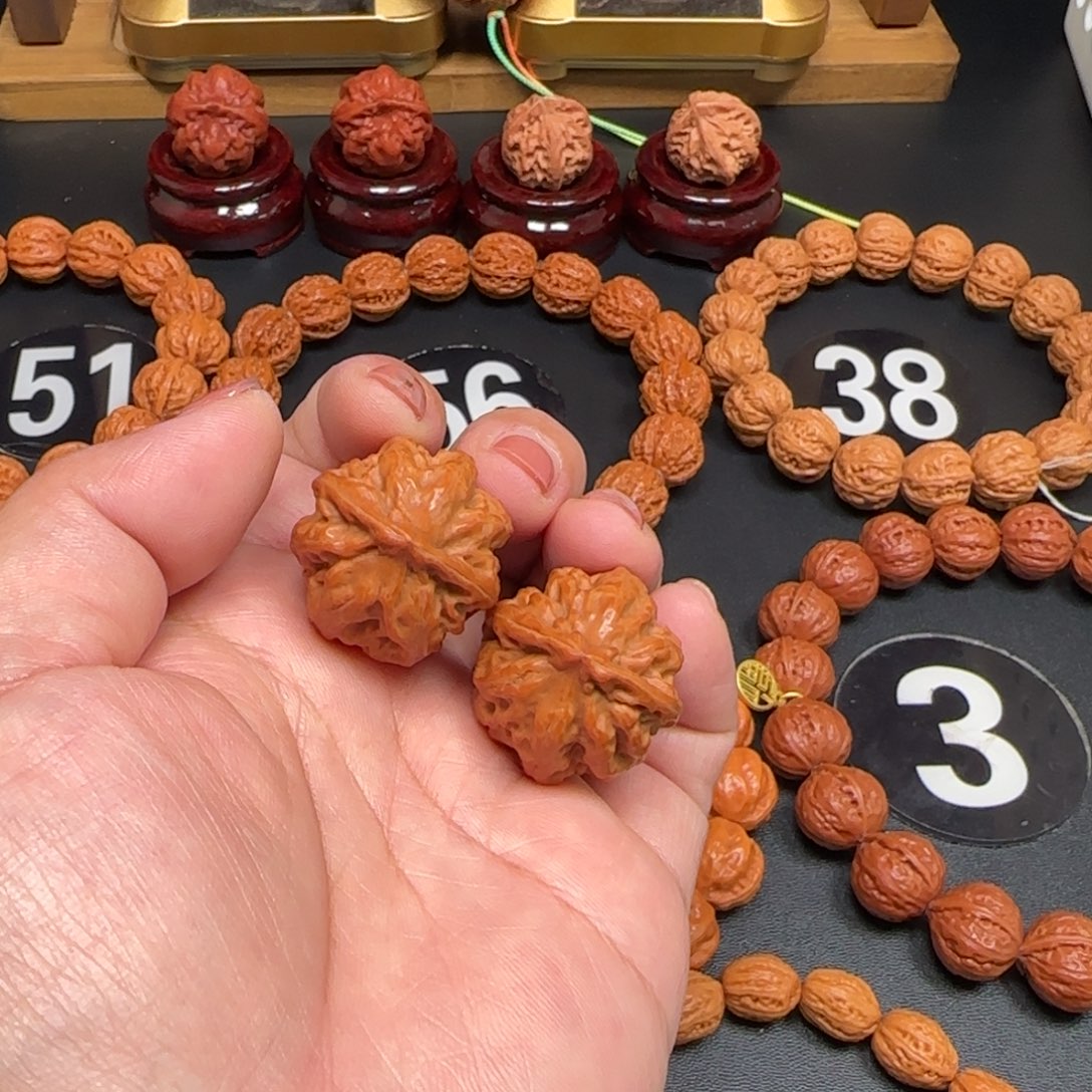 文玩核桃吊坠b*o手捻