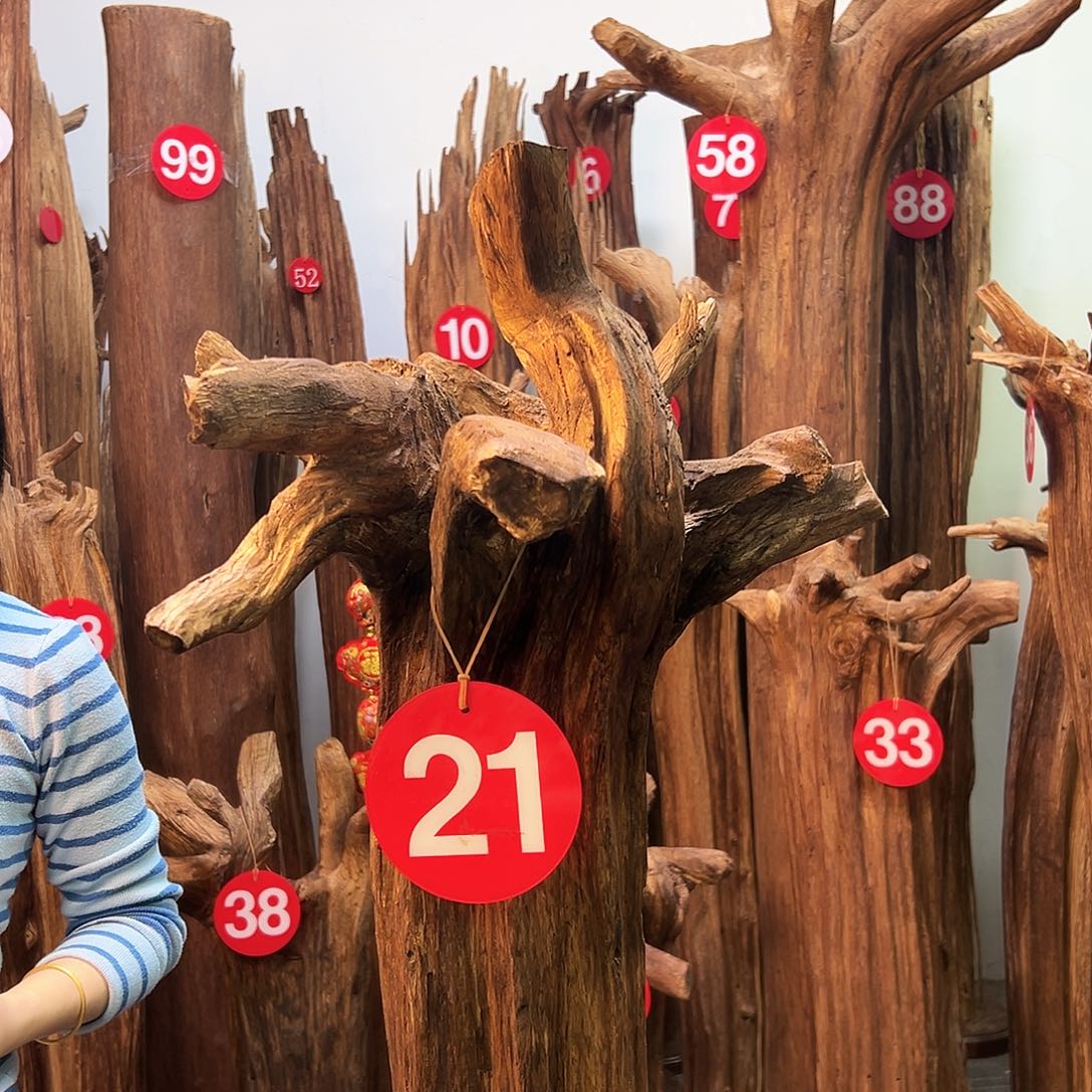 沉香摆件天然沉香原材料高品质