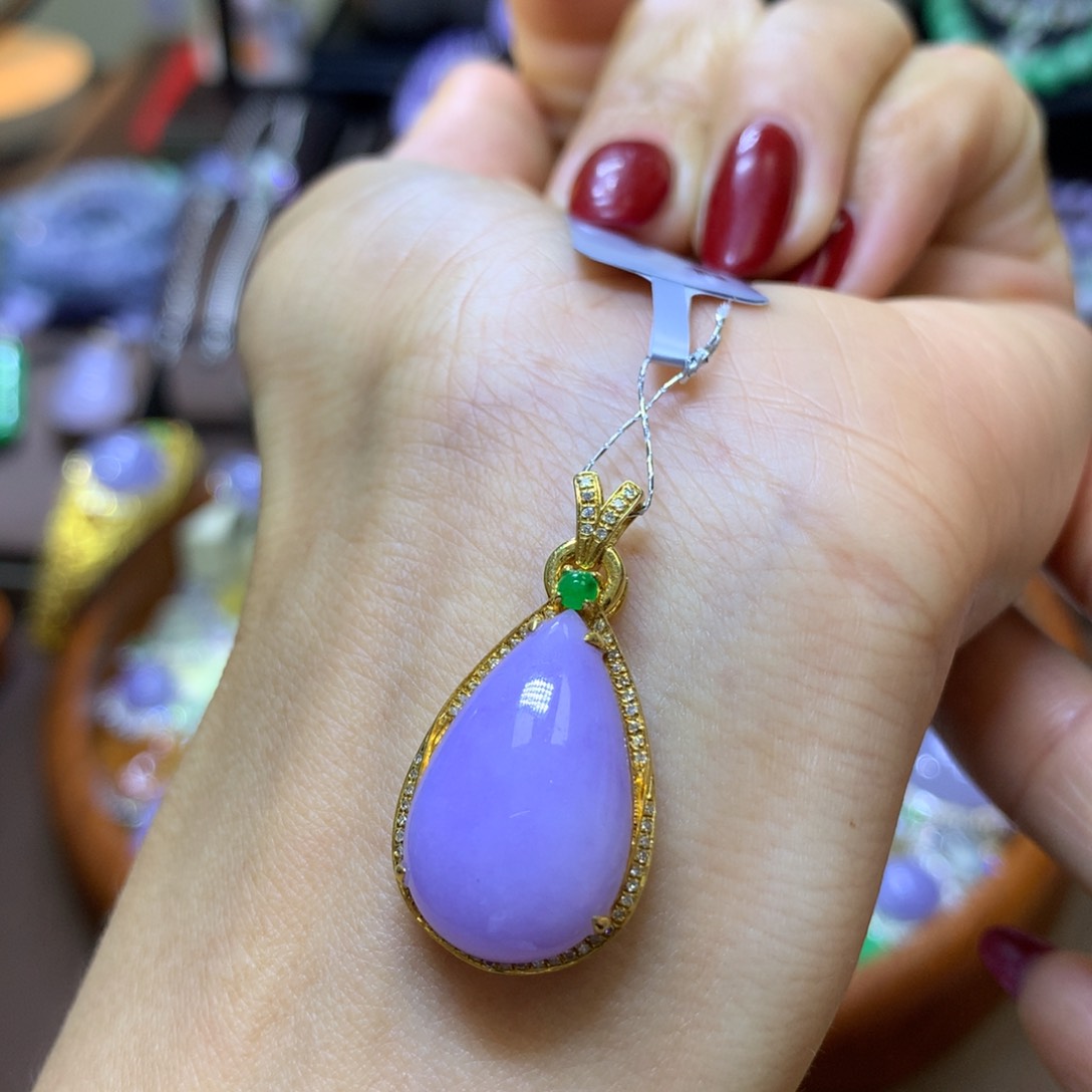 【闪购商品】翡翠颈饰18K金镶嵌翡翠