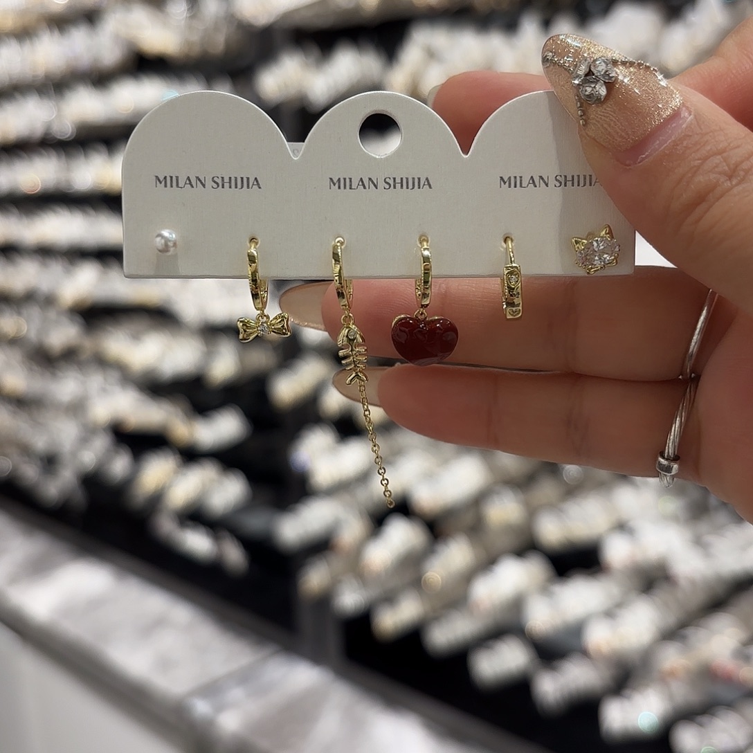 铜合金925银耳钉的