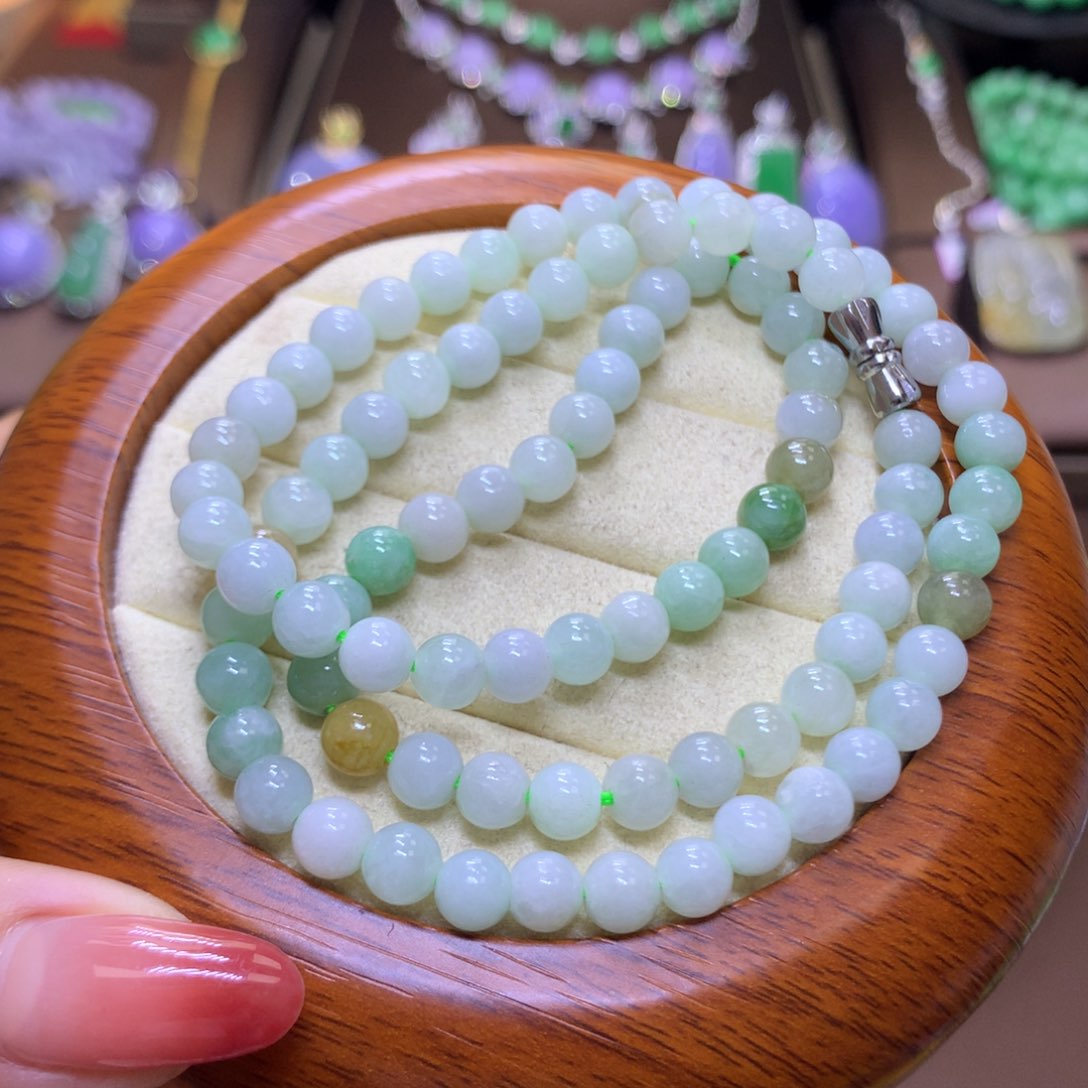 【闪购商品】翡翠颈饰未镶嵌八**味翡翠