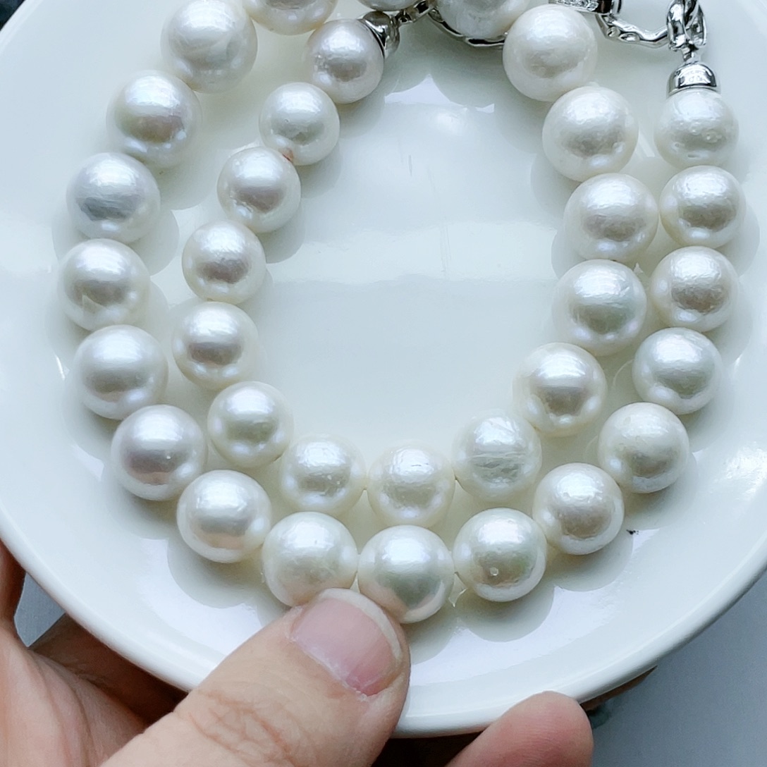 淡水珍珠颈饰钛钢