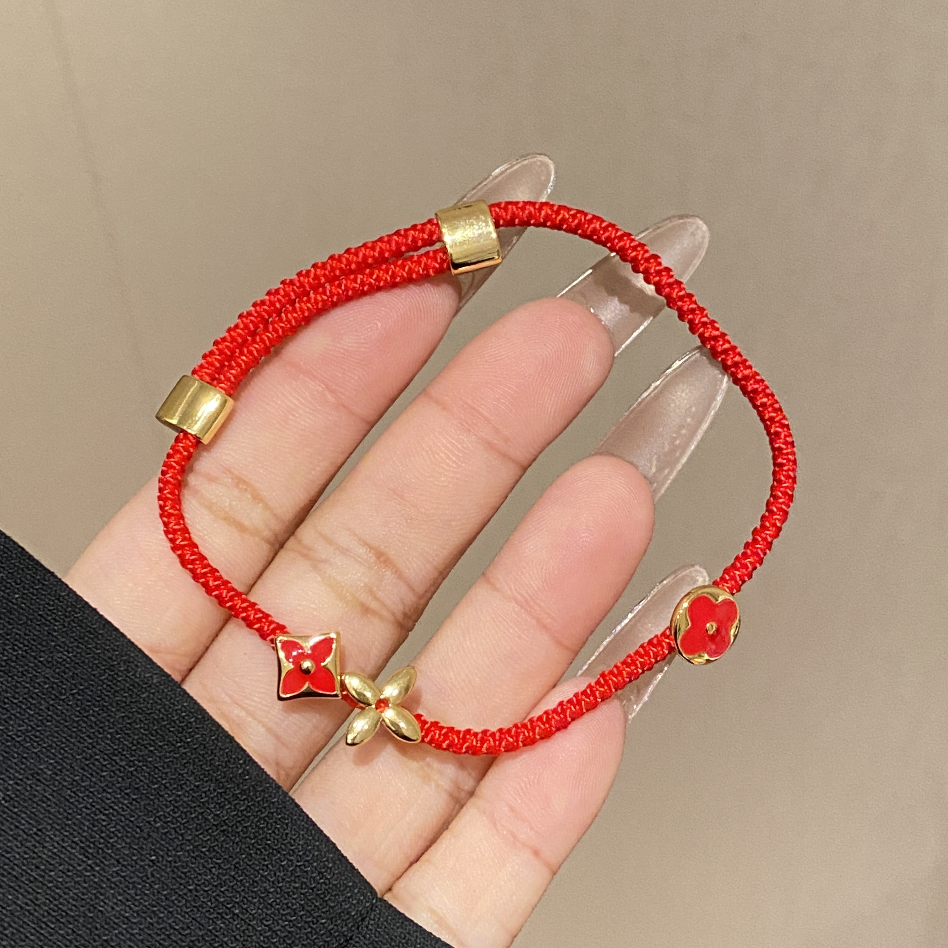  【新年老花】简约气质高级感小众轻奢红绳手链A3963