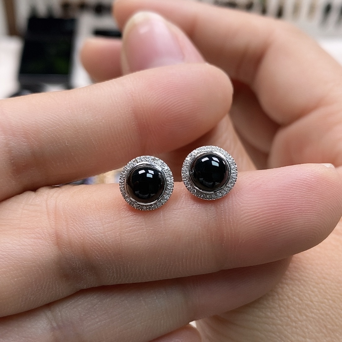 翡翠18K金镶嵌耳饰