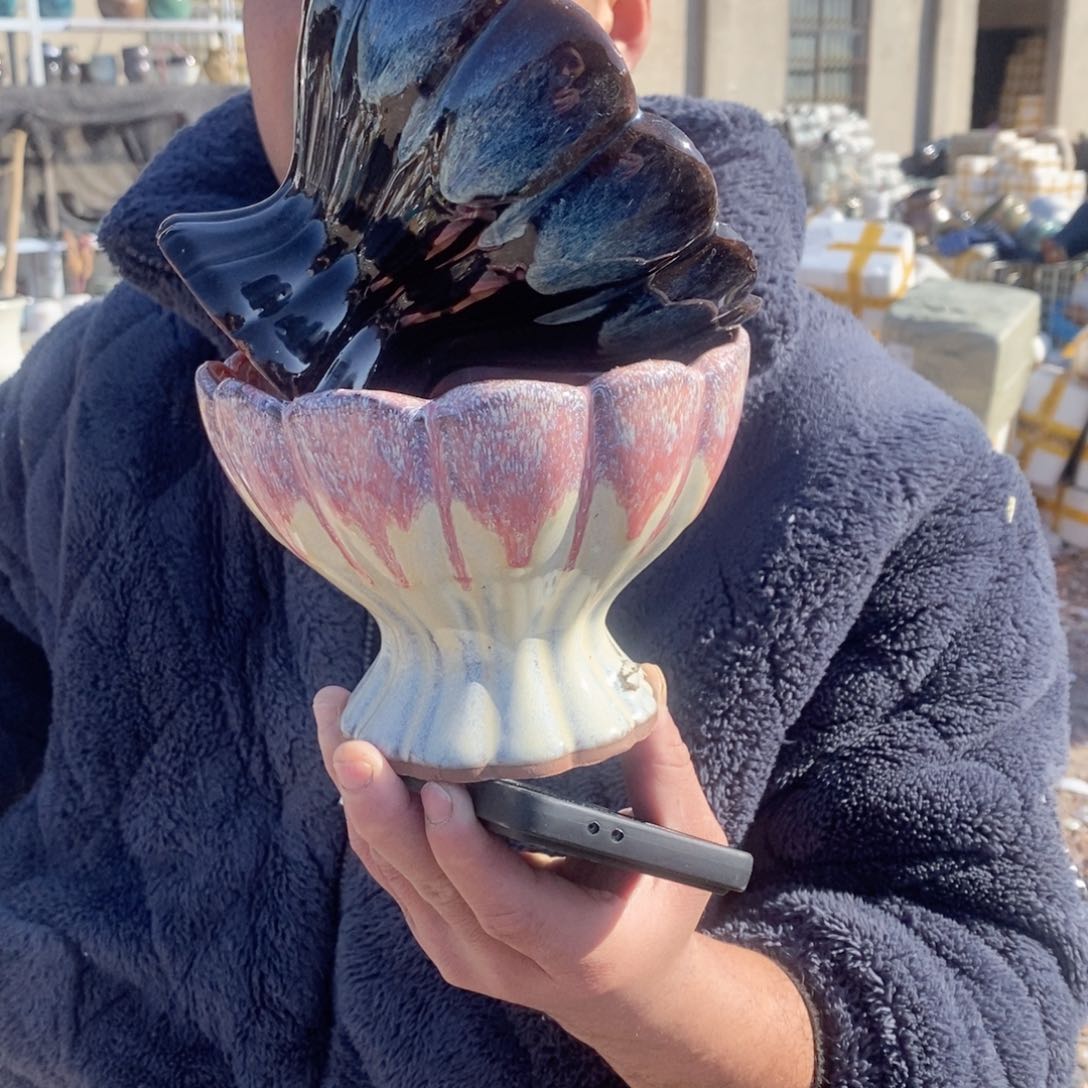 红陶杨杨花盆0208-1052