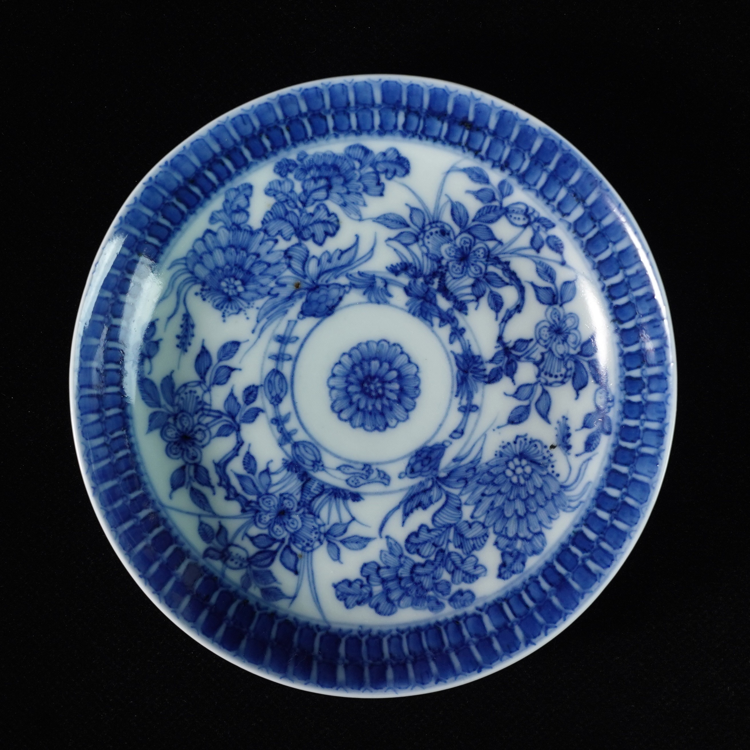 LABC250420046【十竹斋】清康熙淡描花卉纹赏盘