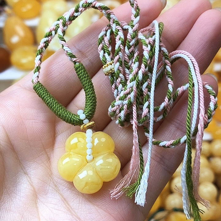 未镶嵌颈饰琥珀天然无优化琥珀蜜蜡