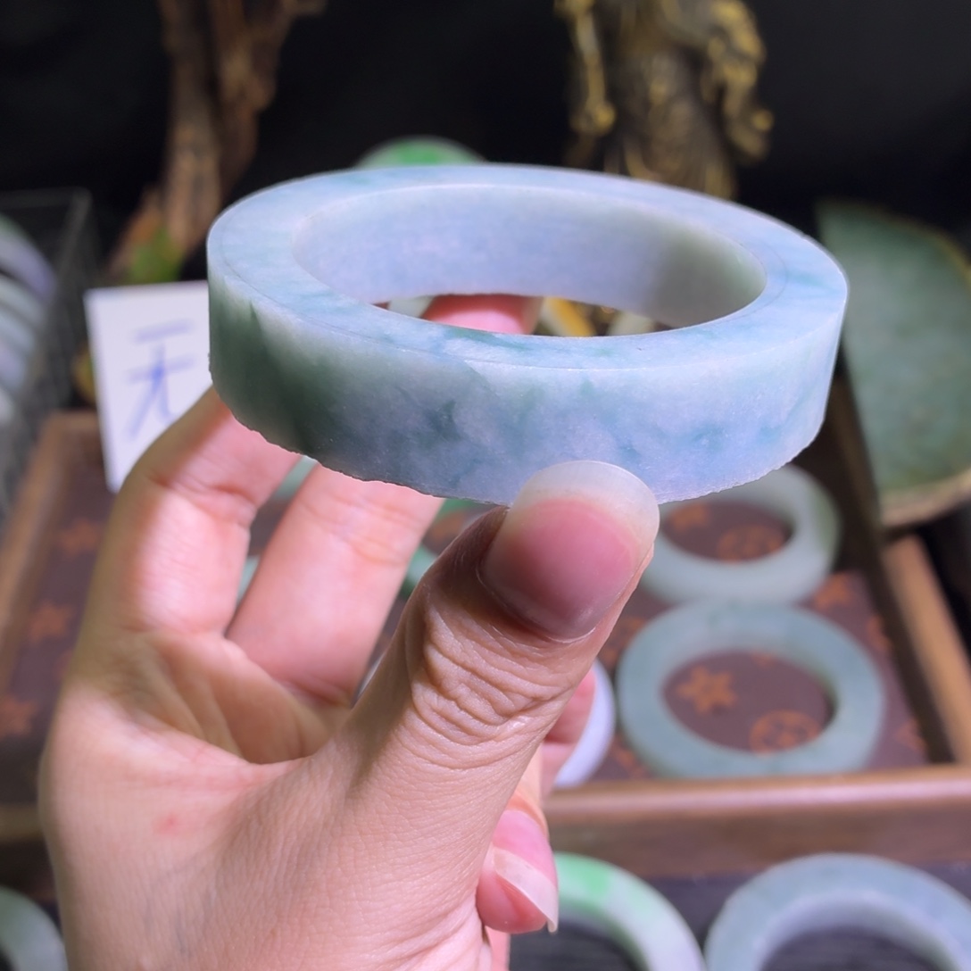 定制翡翠未镶嵌缅甸翡翠A货手镯毛胚定制