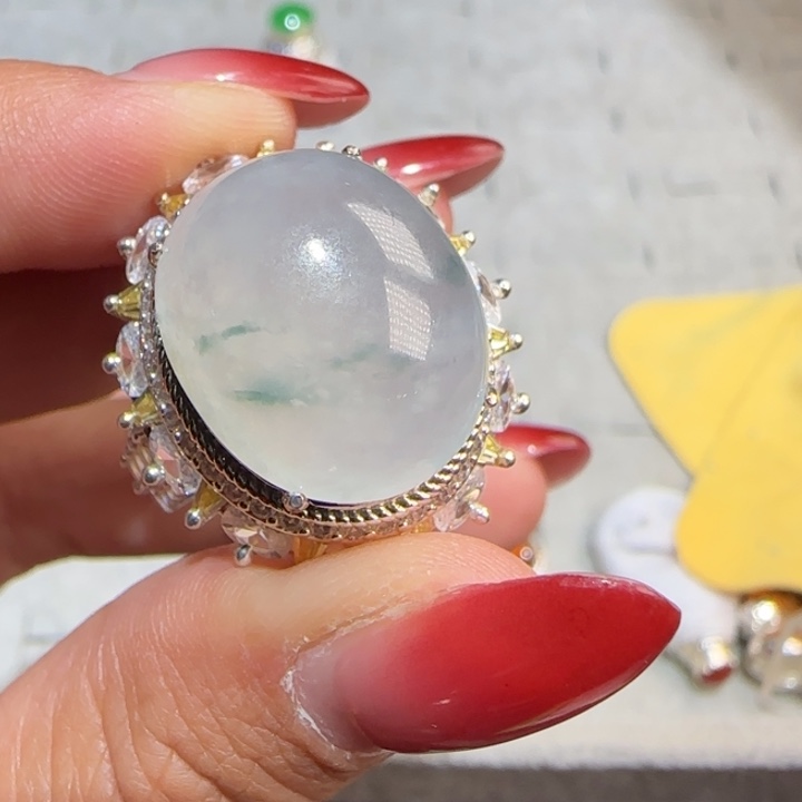 定制翡翠未镶嵌翡翠