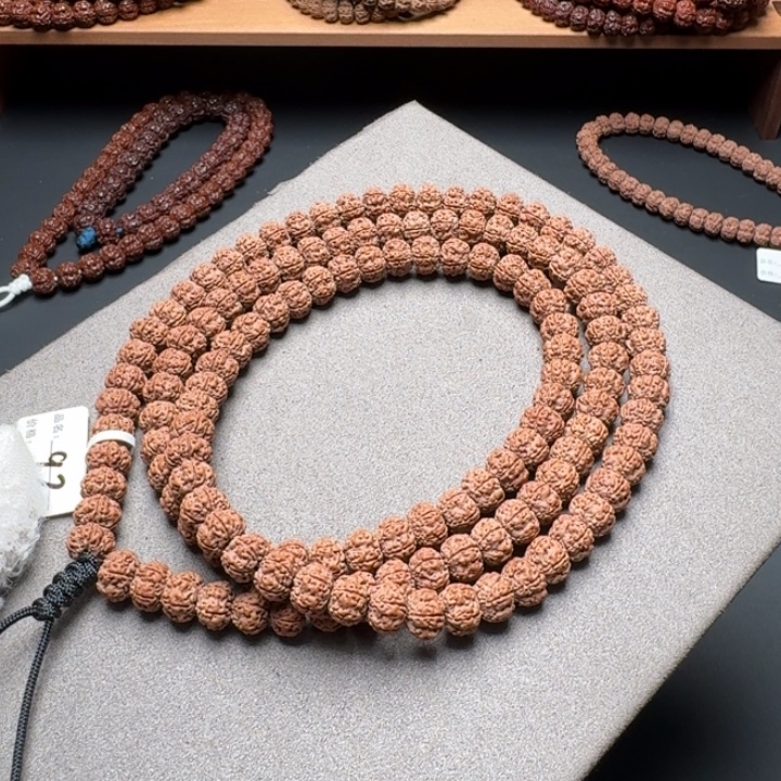 吊坠金刚菩提平细0.92