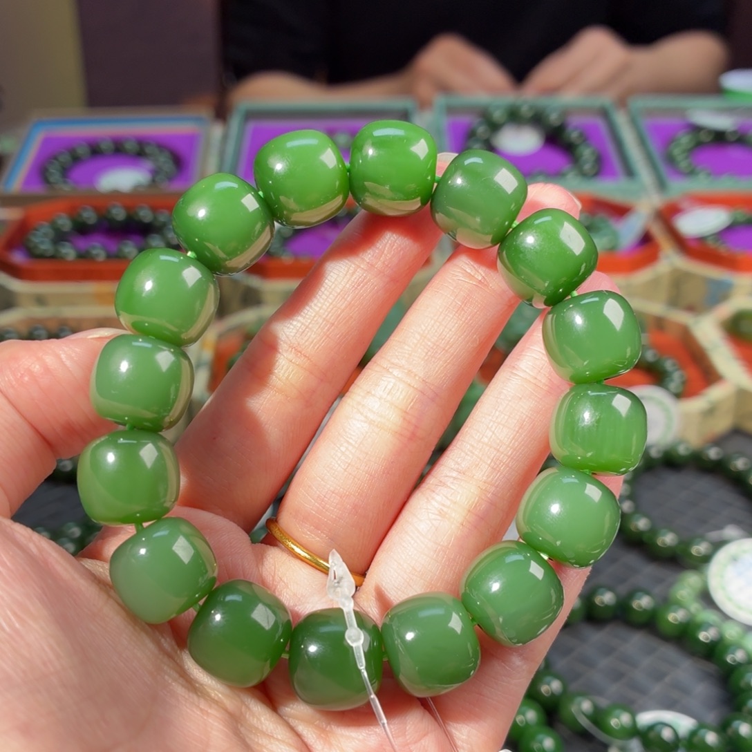 和田玉（碧玉）未镶嵌手串