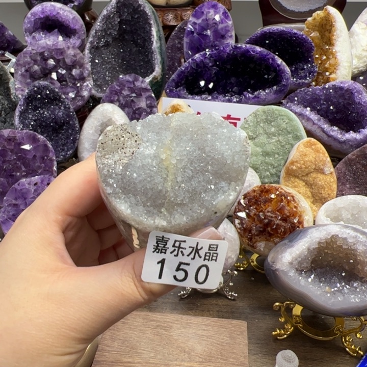 水晶摆件未镶嵌水晶150